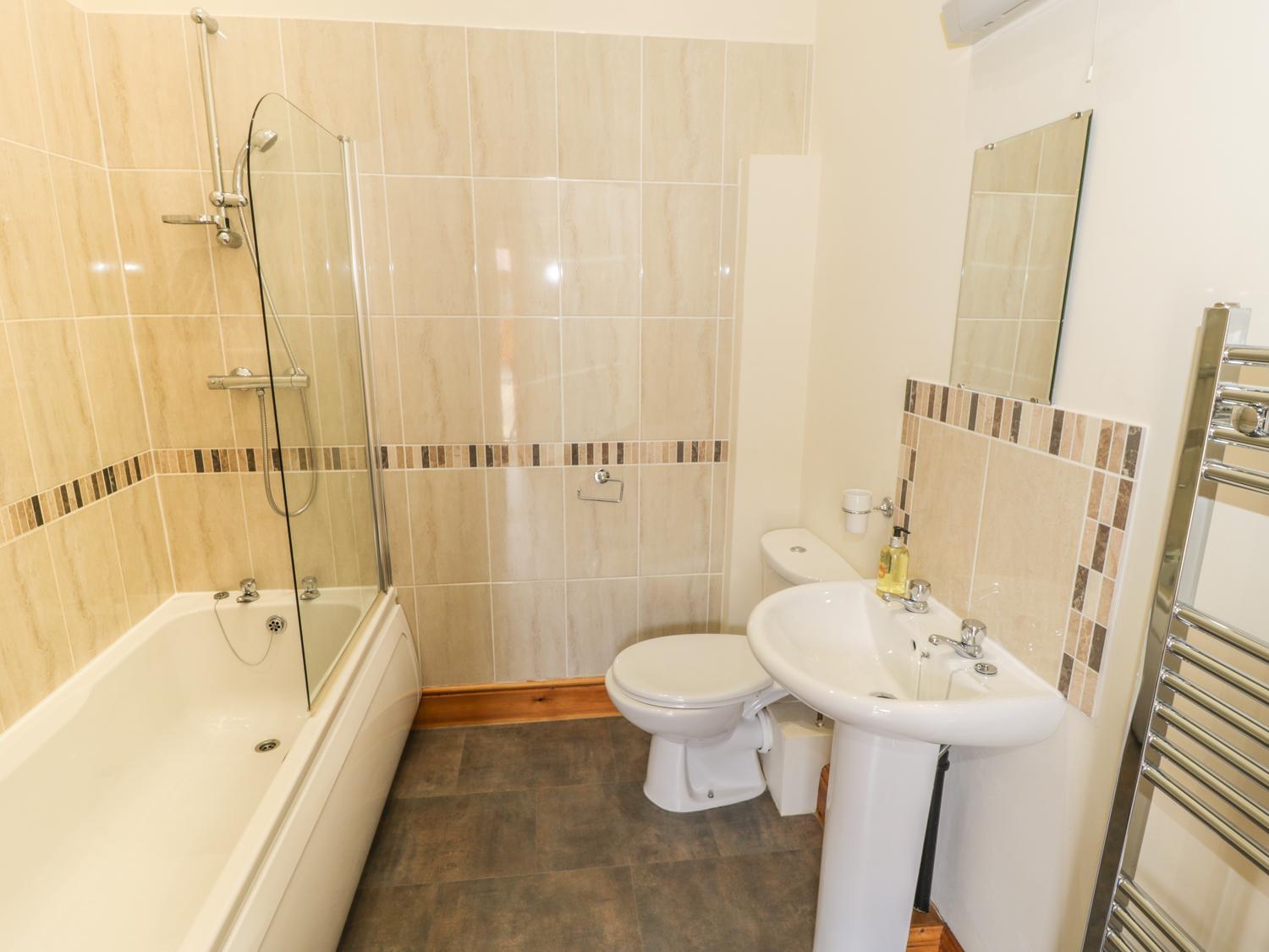 Kitchen Cottage Sutton  Екстер'єр фото